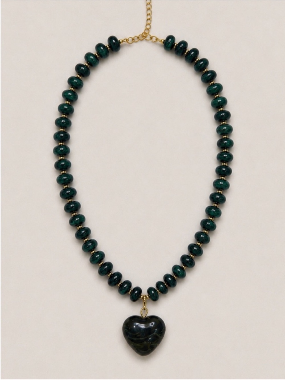 New! Colorful Mixed Green Beaded Heart Necklace NWOT 5045
